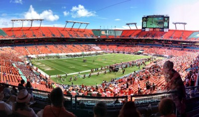 miami-hurricanes-sparse-crowd.jpg