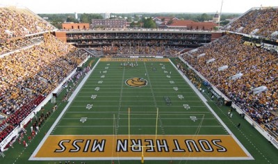 roberts-stadium-900w.jpg
